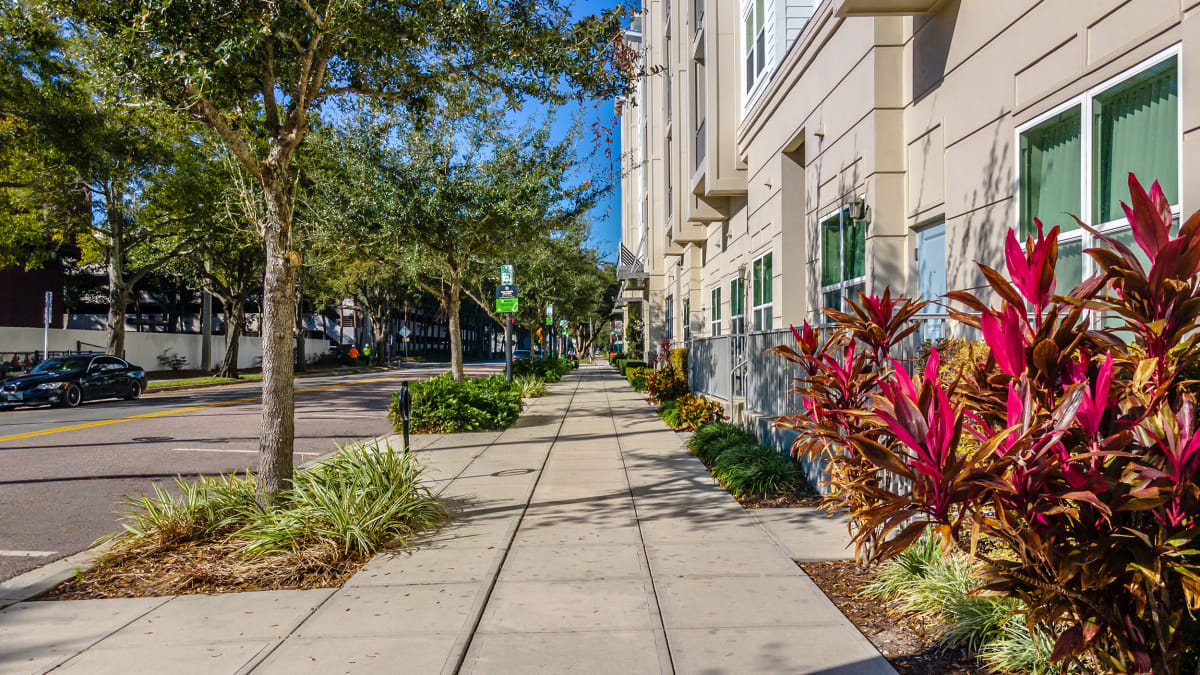 Photos and Video Lexington Court Apartments Concord Rents